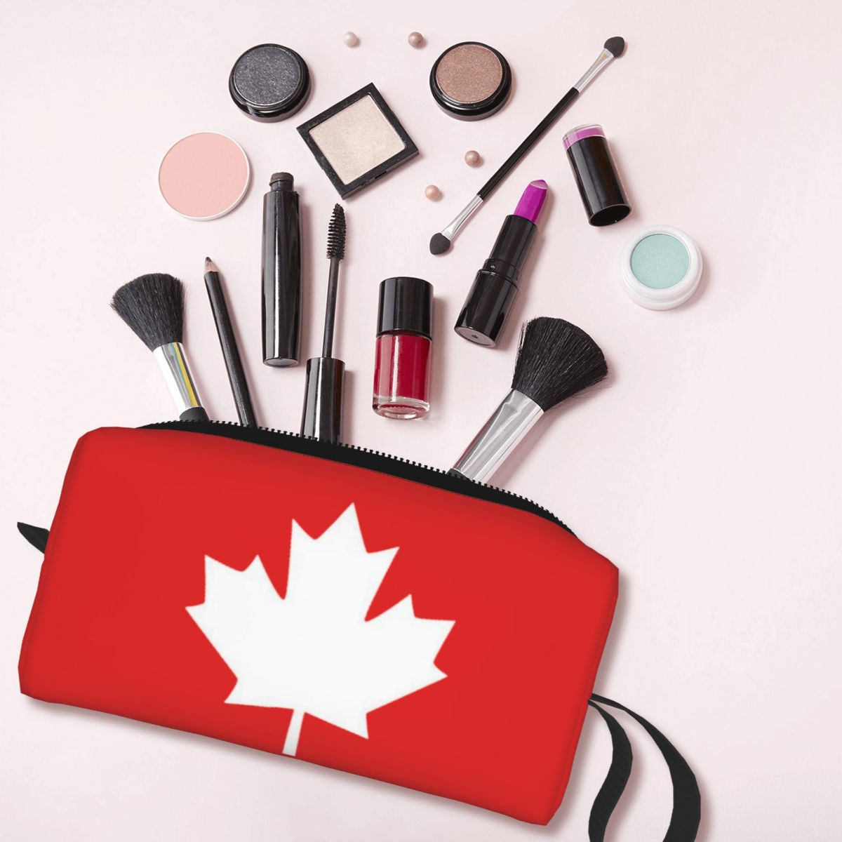 Astuccio per matite con bandie - Women Bags In Canada recensione e prezzo