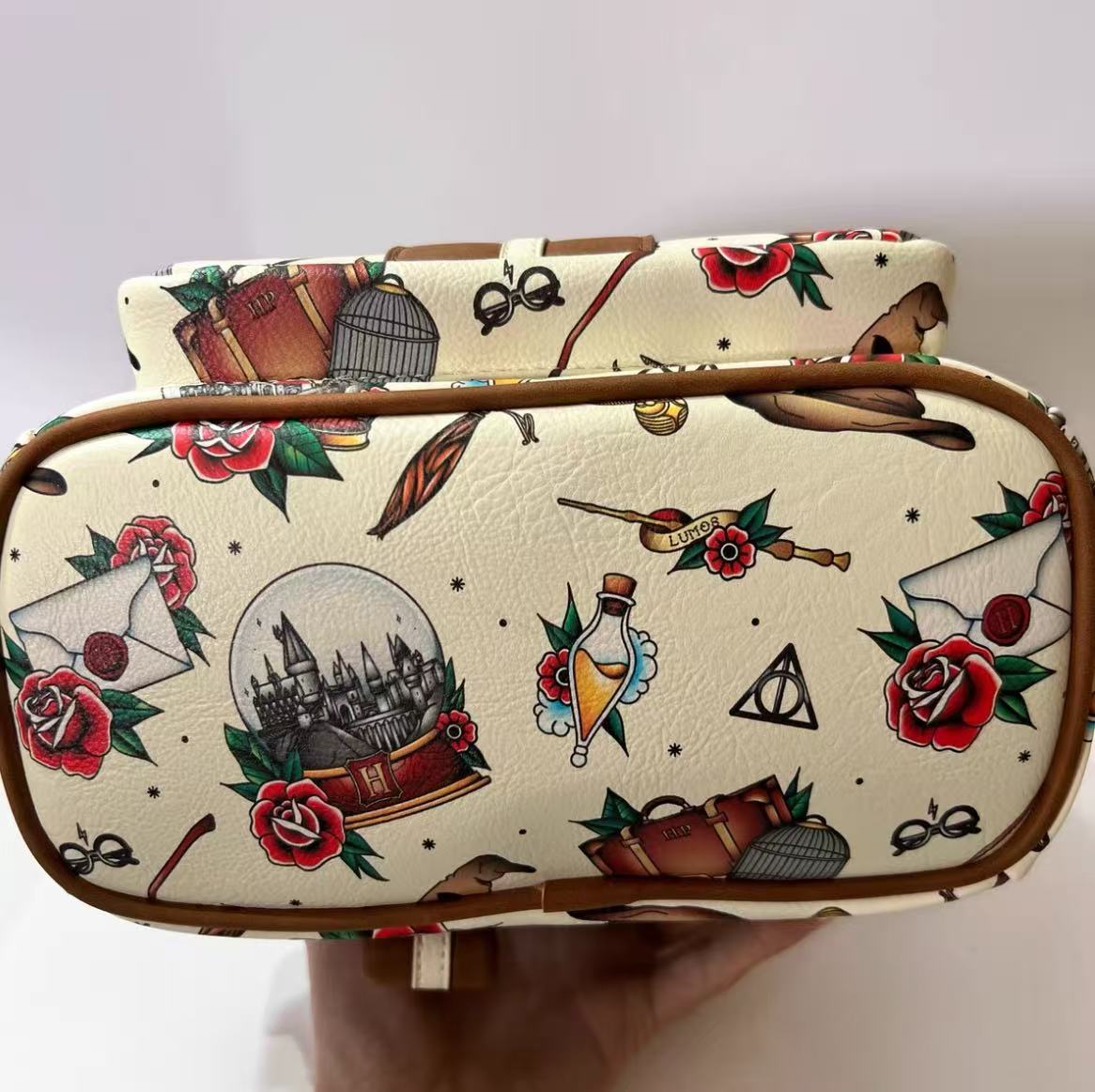 Zaino Loungefly a doppia traco - Women Bags Collection recensione e prezzo